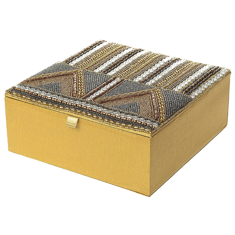 Шкатулка с вышивкой из бисера Lixin Beads Embroidery Box Золотой Серебряный Коричневый Шкатулка с вышивкой из бисера Lixin Beads Embroidery Box Золотой Серебряный Коричневый в Тюмени | Loft Concept