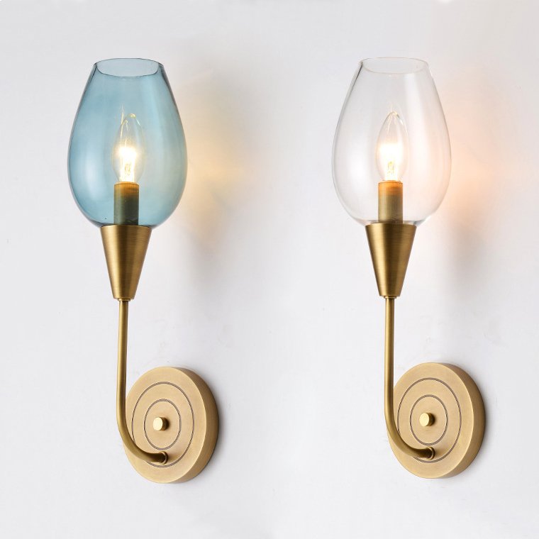 Бра VIOLA WALL Lamp Латунь Голубой пастельный Прозрачное Стекло Бра VIOLA WALL Lamp Латунь Голубой пастельный Прозрачное Стекло в Тюмени | Loft Concept