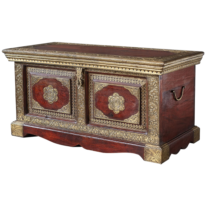 Сундук с латунной чеканкой Kanta Indian Inlaid Chest Латунь Коричневый Сундук с латунной чеканкой Kanta Indian Inlaid Chest Латунь Коричневый в Тюмени | Loft Concept
