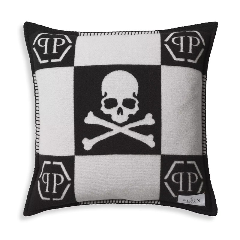Подушка Philipp Plein Cushion Cashmere Skull 45 x 45 Black Черно-белый Подушка Philipp Plein Cushion Cashmere Skull 45 x 45 Black Черно-белый в Тюмени | Loft Concept