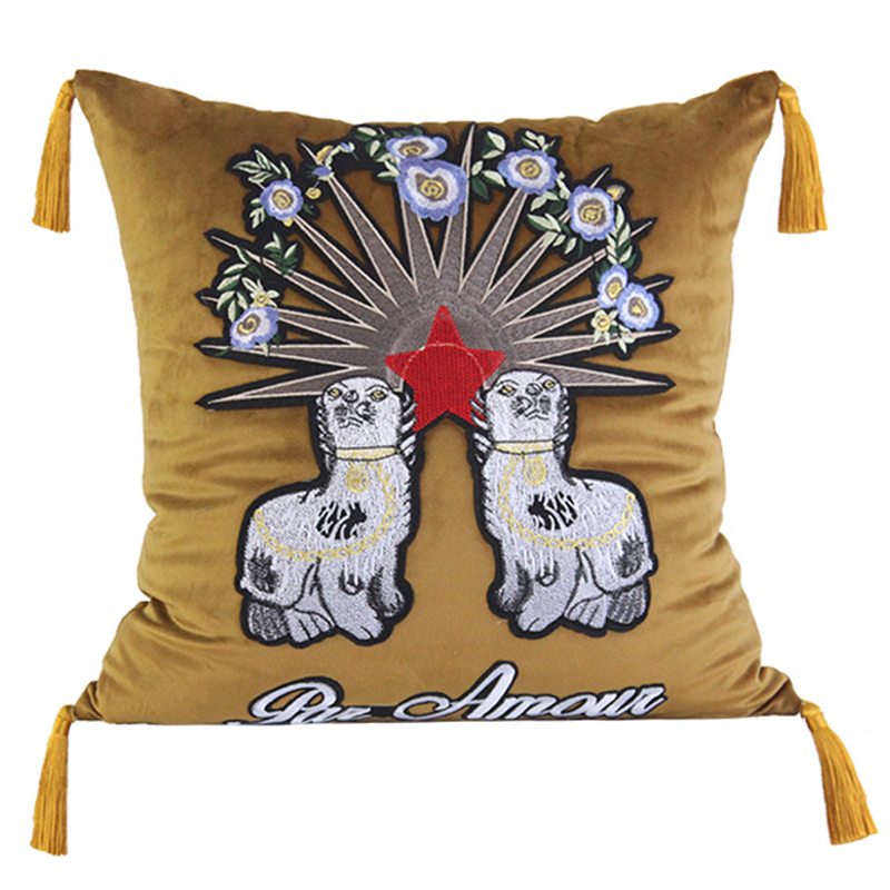 Декоративная подушка с вышивкой Стиль Gucci Two Dogs Cushion Горчичный Золотой Мульти Декоративная подушка с вышивкой Стиль Gucci Two Dogs Cushion Горчичный Золотой Мульти в Тюмени | Loft Concept