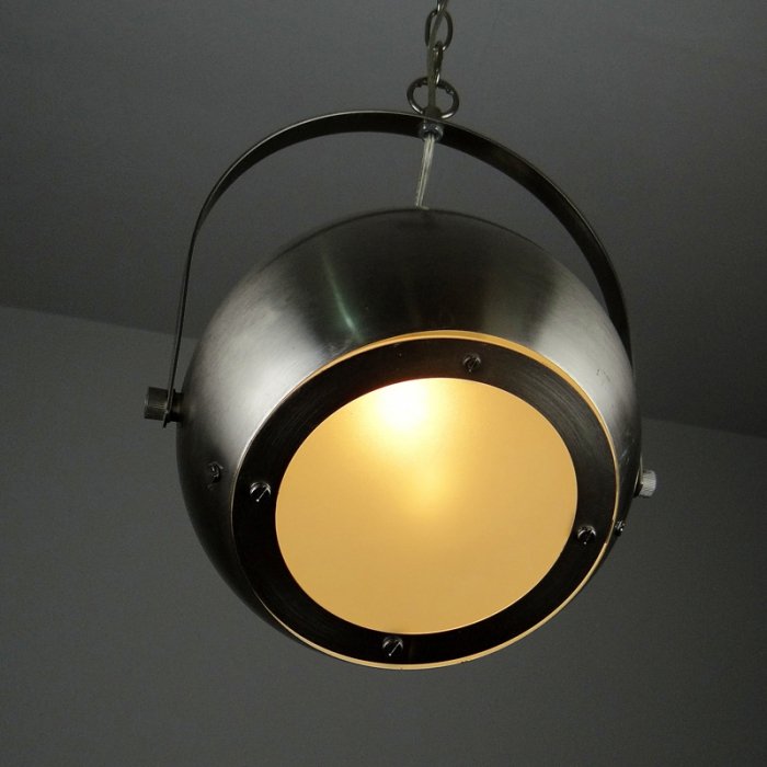 Подвесной светильник Loft Industrial restaurant lamp Серебряный Подвесной светильник Loft Industrial restaurant lamp Серебряный в Тюмени | Loft Concept