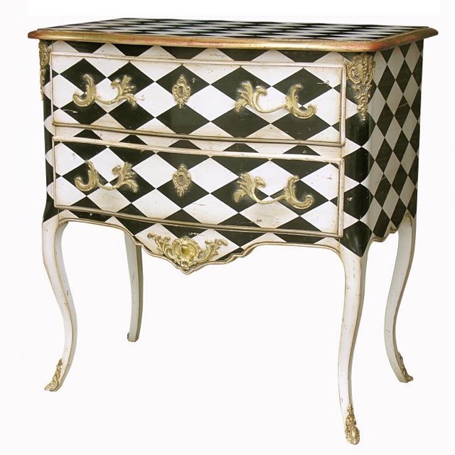 Комод L.XV CHEST OF DRAWERS Diamonds Бронза Черно-белый Комод L.XV CHEST OF DRAWERS Diamonds Бронза Черно-белый в Тюмени | Loft Concept