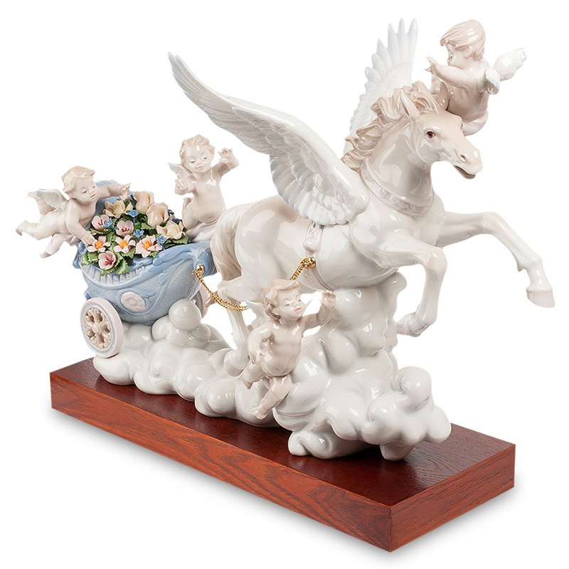 Статуэтка фарфоровая Небесная колесница Charming Statuette Белый Розовый Голубой Зеленый Бежевый Коричневый Статуэтка фарфоровая Небесная колесница Charming Statuette Белый Розовый Голубой Зеленый Бежевый Коричневый в Тюмени | Loft Concept