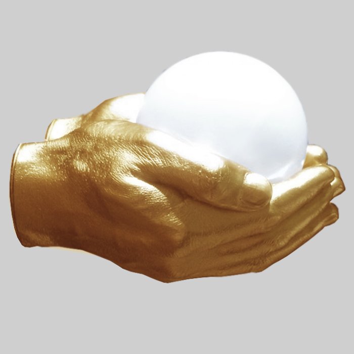 Бра Glowing Ball In The Gold Hands Золотой Бра Glowing Ball In The Gold Hands Золотой в Тюмени | Loft Concept
