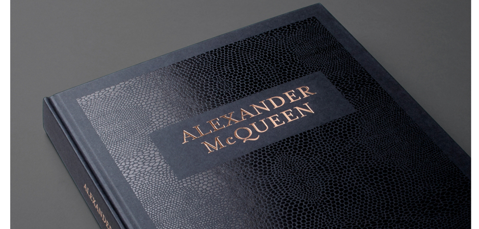Книга ALEXANDER MCQUEEN book Книга ALEXANDER MCQUEEN book - Loft-Concept в Тюмени