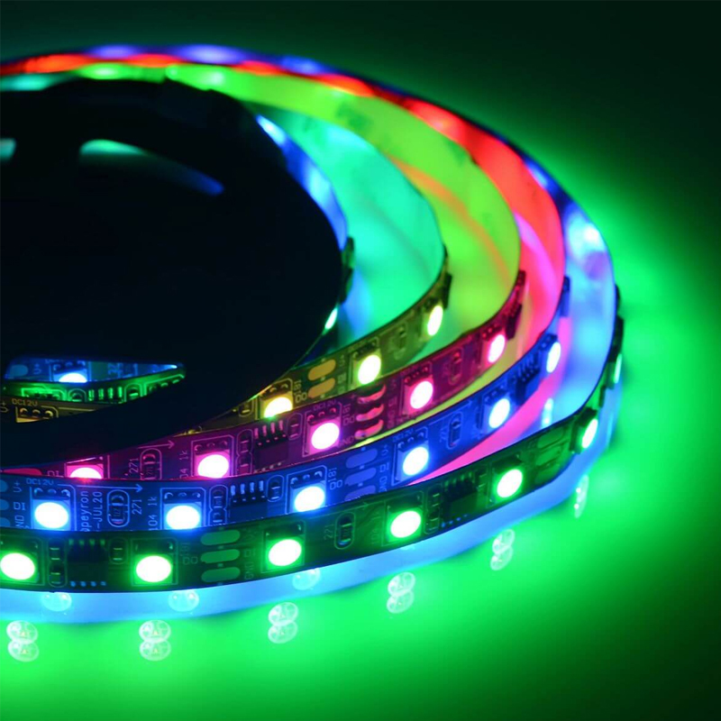 Комплект светодиодной ленты 14,4W/m 60Led/m 5050SMD разноцветный 2M Белый Комплект светодиодной ленты 14,4W/m 60Led/m 5050SMD разноцветный 2M Белый в Тюмени | Loft Concept