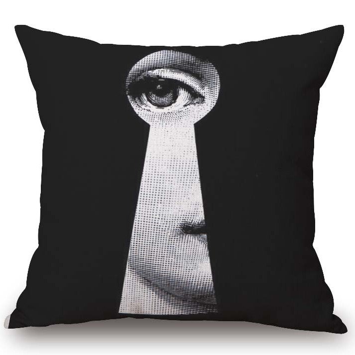 Декоративная подушка Fornasetti 007 Декоративная подушка Fornasetti 007 в Тюмени | Loft Concept