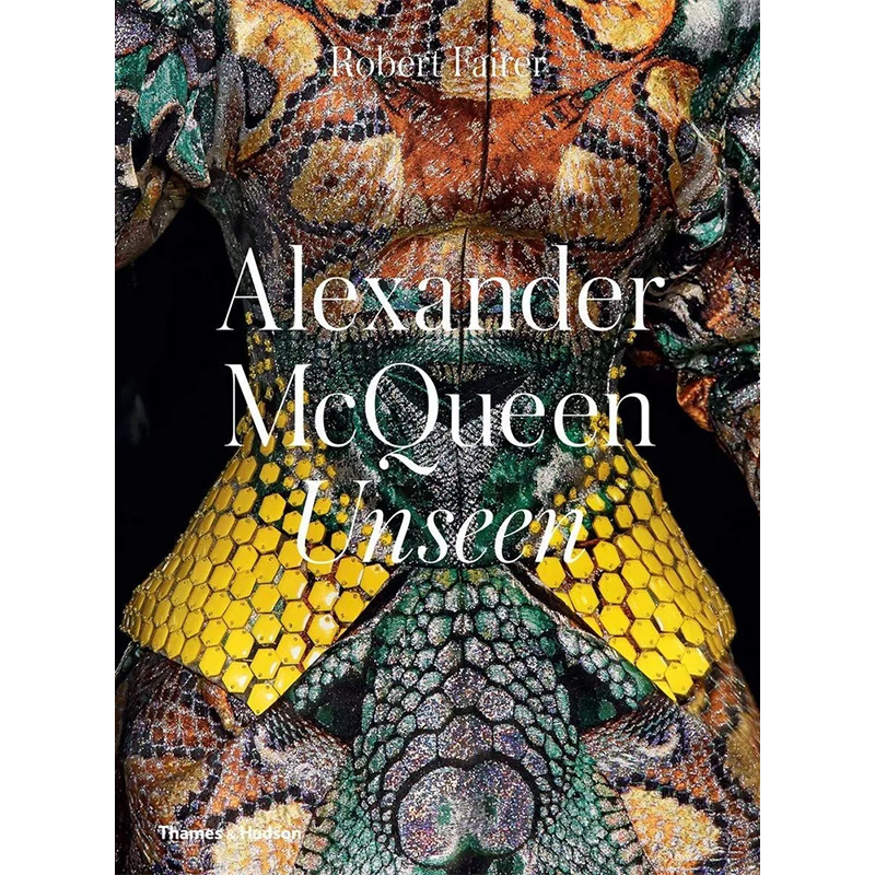 Alexander McQueen: Unseen Желтый Зеленый Коричневый Alexander McQueen: Unseen Желтый Зеленый Коричневый в Тюмени | Loft Concept