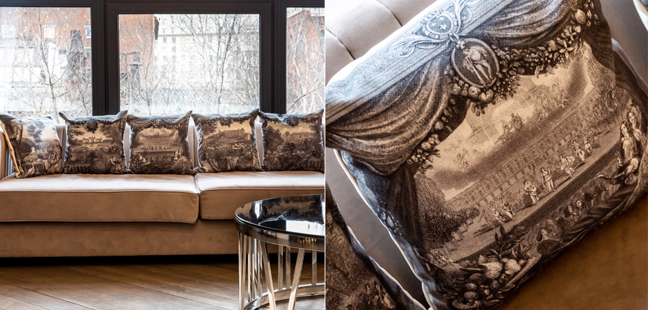 Декоративная подушка Louvre Palace Pillow Декоративная подушка Louvre Palace Pillow - Loft-Concept в Тюмени