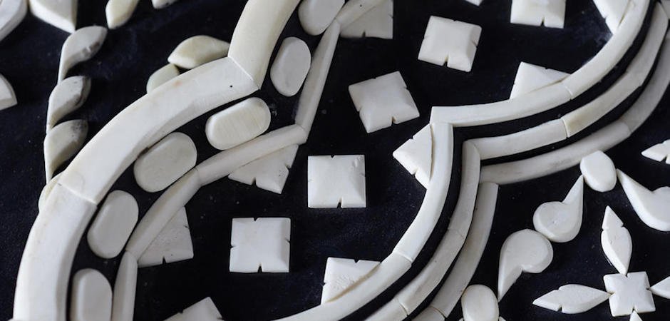 Двери инкрустированные костью - фото №1