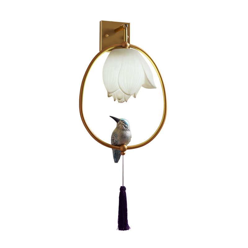Бра White Flower and bird Sconce Глянцевое золото Белый Синий Бра White Flower and bird Sconce Глянцевое золото Белый Синий в Тюмени | Loft Concept