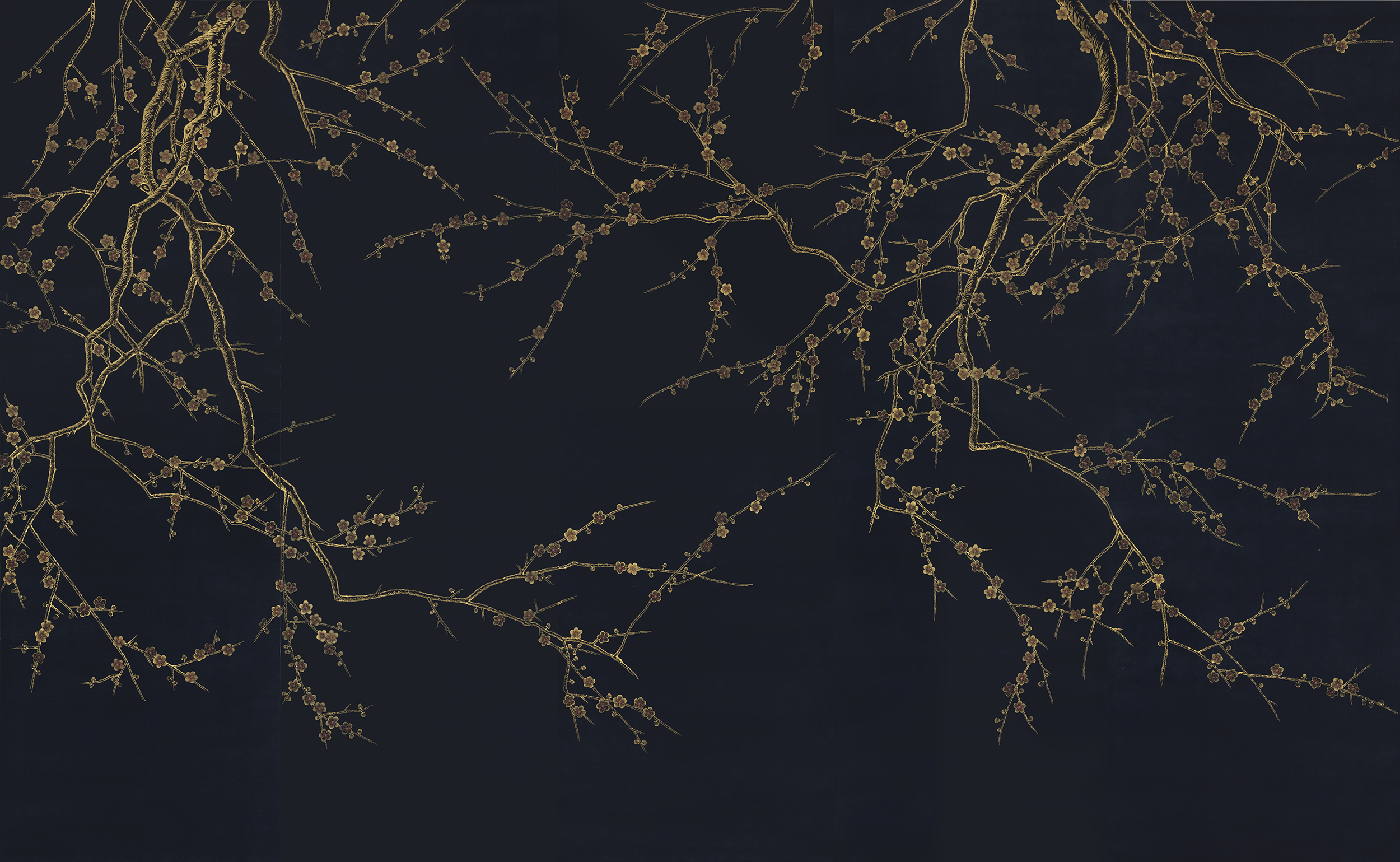 Обои ручная роспись Plum Blossom Colourway SC-226 on black painted silk Обои ручная роспись Plum Blossom Colourway SC-226 on black painted silk - постер Loft-Concept в Тюмени