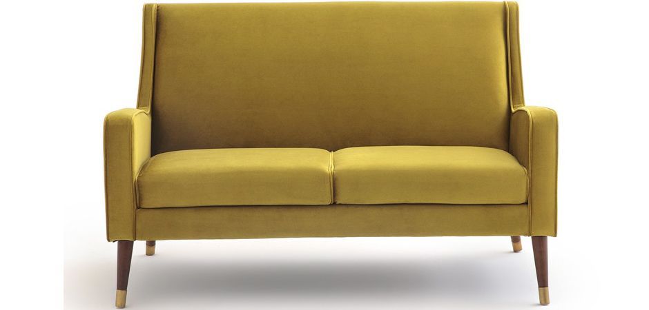 Диван Classic Furniture горчичный Диван Classic Furniture горчичный - Loft-Concept в Тюмени