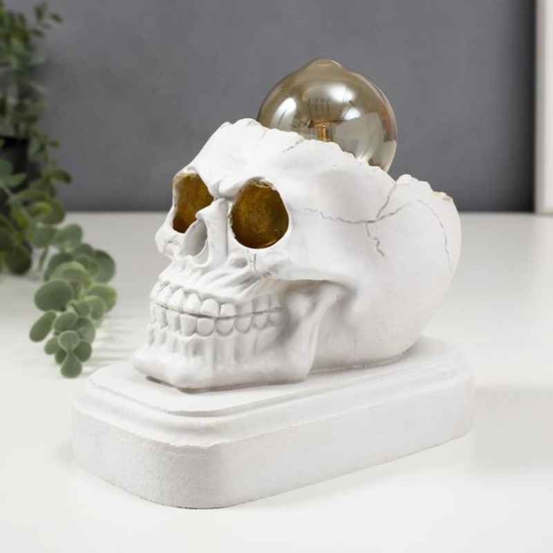 Настольная лампа White Skull Table Lamp Белый Настольная лампа White Skull Table Lamp Белый в Тюмени | Loft Concept