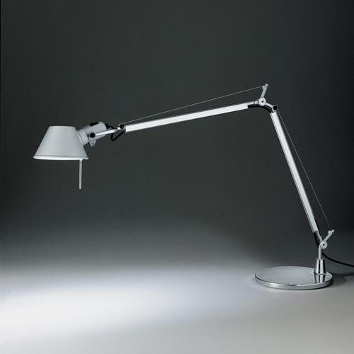 Настольная лампа Tolomeo Tavolo Nero Белый Хром Настольная лампа Tolomeo Tavolo Nero Белый Хром в Тюмени | Loft Concept