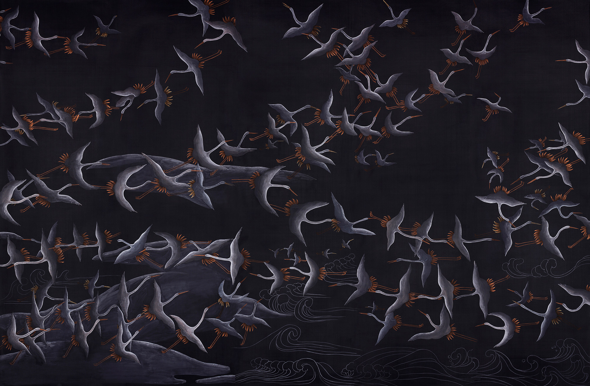 Обои ручная роспись Cranes Scroll Limewash on Pitch dyed silk Обои ручная роспись Cranes Scroll Limewash on Pitch dyed silk - постер Loft-Concept в Тюмени