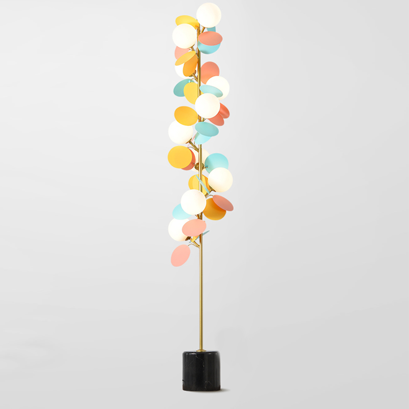 Торшер MATISSE Floor Lamp multi Белое матовое стекло Золотой Черный Мульти Торшер MATISSE Floor Lamp multi Белое матовое стекло Золотой Черный Мульти в Тюмени | Loft Concept
