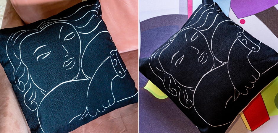 Декоративная подушка White Silhouette Pasiphae Pillow Декоративная подушка White Silhouette Pasiphae Pillow - Loft-Concept в Тюмени
