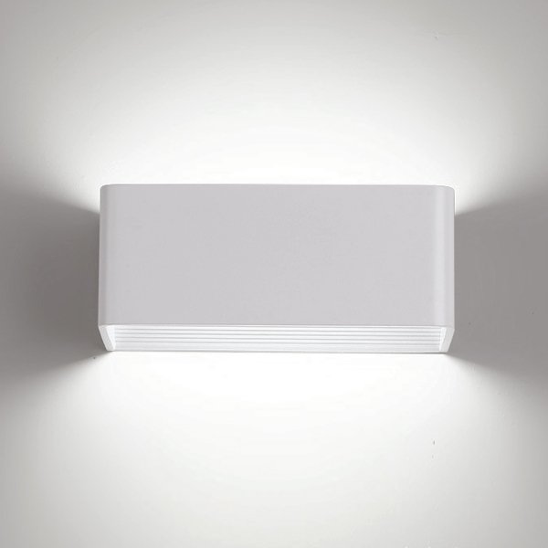 Спот White Cube Spot Long Серебряный Спот White Cube Spot Long Серебряный в Тюмени | Loft Concept