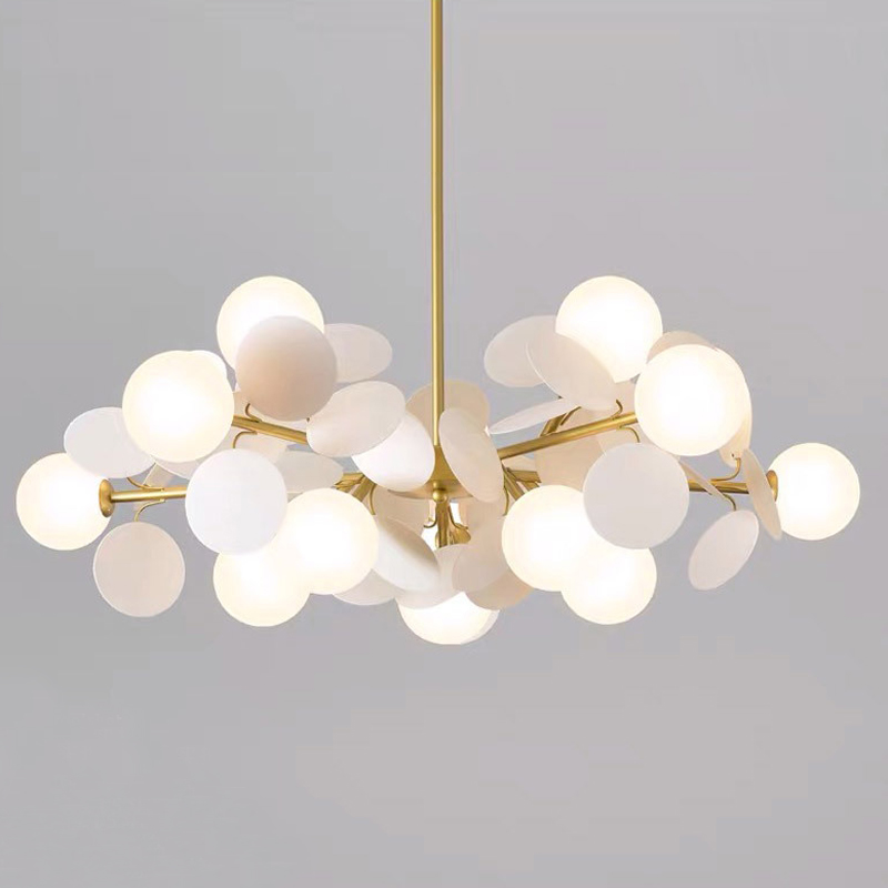Люстра MATISSE Chandelier white Золотой Белый Люстра MATISSE Chandelier white Золотой Белый в Тюмени | Loft Concept