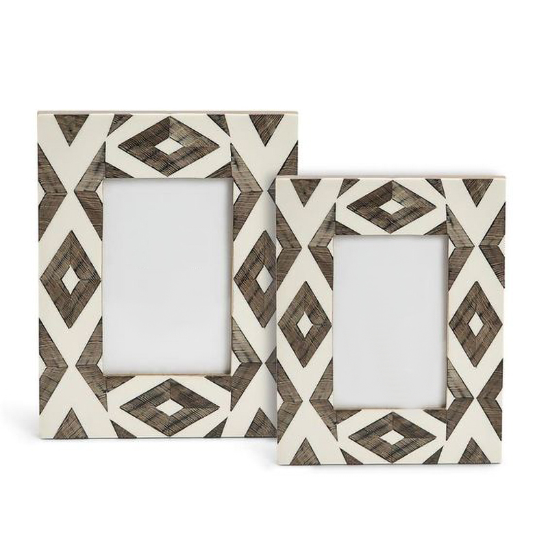 Фоторамка кость Ethnic Indian Wood Bone Inlay photo frame ivory ( слоновая кость ) Коричневый Фоторамка кость Ethnic Indian Wood Bone Inlay photo frame ivory ( слоновая кость ) Коричневый в Тюмени | Loft Concept