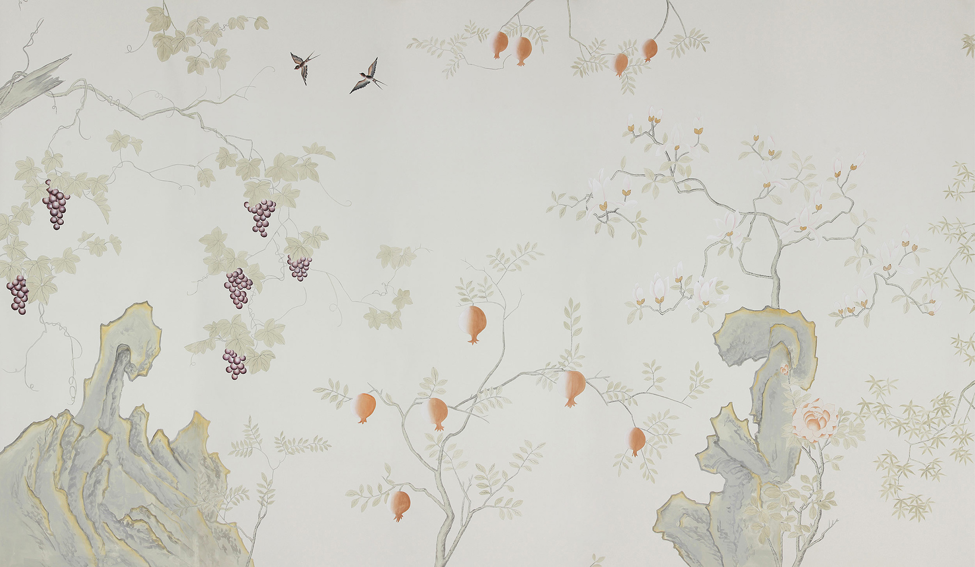 Обои ручная роспись Summer Night Blossom Colourway SC-122 on Bleached white dyed silk Обои ручная роспись Summer Night Blossom Colourway SC-122 on Bleached white dyed silk - постер Loft-Concept в Тюмени