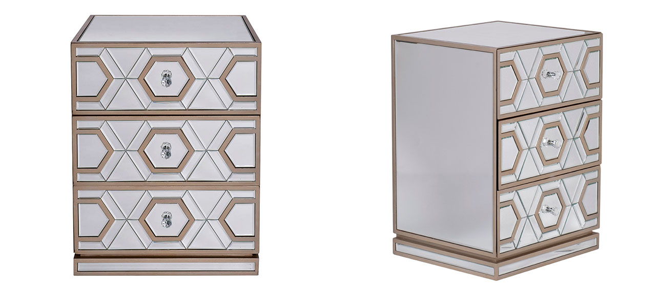 Тумбочка Neramika с тремя ящиками - фото