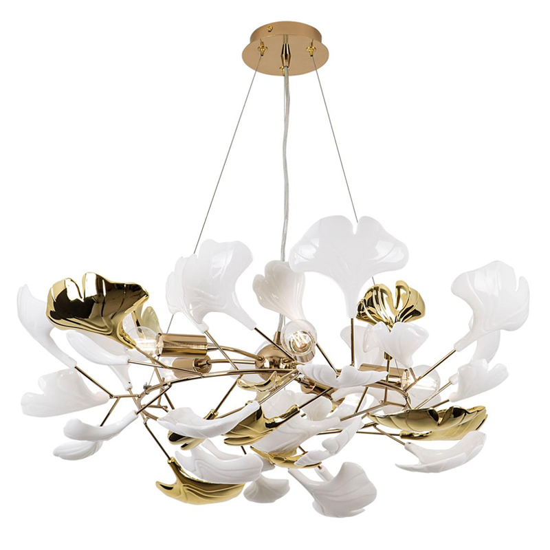 Люстра Wintery flover Gold с Белыми декоративными плафонами Золотой Белый Люстра Wintery flover Gold с Белыми декоративными плафонами Золотой Белый в Тюмени | Loft Concept