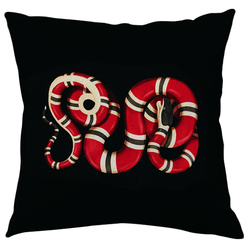 Декоративная подушка Стиль Gucci Micrurus Snake Black Черный Красный Бежевый Декоративная подушка Стиль Gucci Micrurus Snake Black Черный Красный Бежевый в Тюмени | Loft Concept