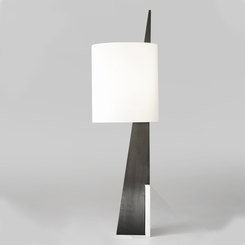 Торшер CUT TRIANGLE II Белый Серый (Gray) Торшер CUT TRIANGLE II Белый Серый (Gray) в Тюмени | Loft Concept