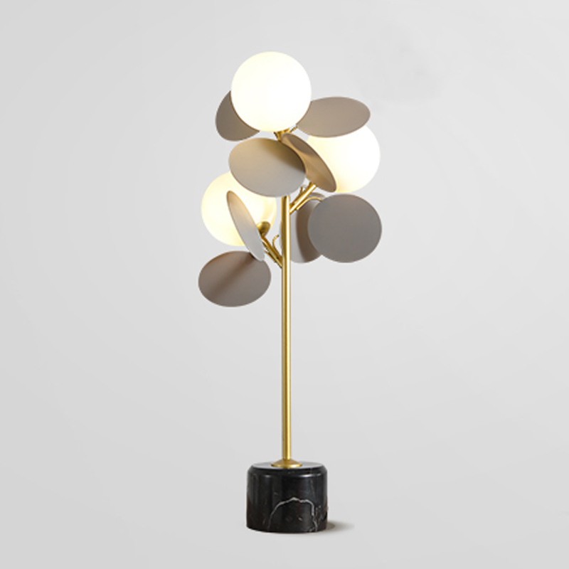 Настольная лампа MATISSE Table Lamp Белое матовое стекло Белый Золотой Черный Мокко Настольная лампа MATISSE Table Lamp Белое матовое стекло Белый Золотой Черный Мокко в Тюмени | Loft Concept