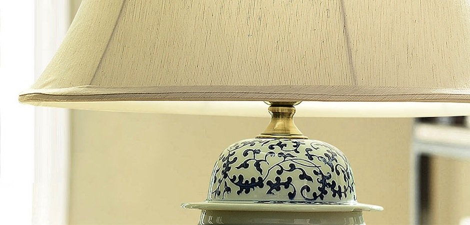 Настольная керамическая лампа с узором Kelly - Loft-Concept в Тюмени