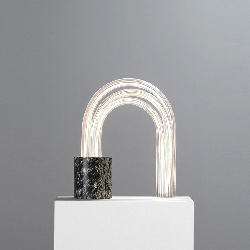 Настольная лампа Spring Lamp Черный Белый Настольная лампа Spring Lamp Черный Белый в Тюмени | Loft Concept