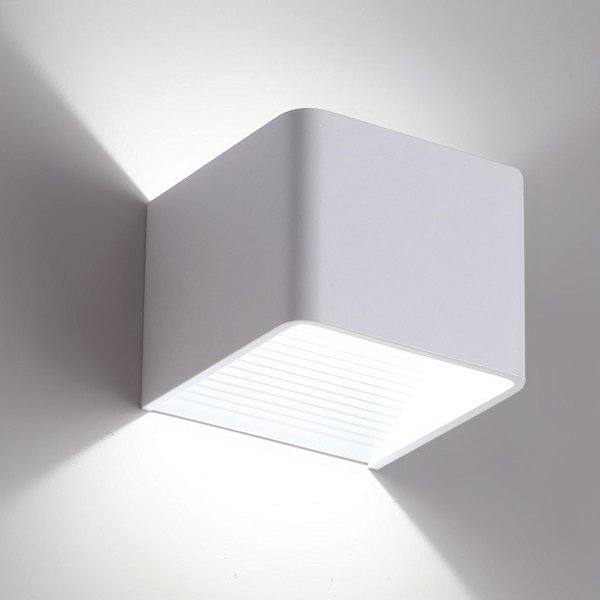Спот White Cube Spot Short Серебряный Спот White Cube Spot Short Серебряный в Тюмени | Loft Concept