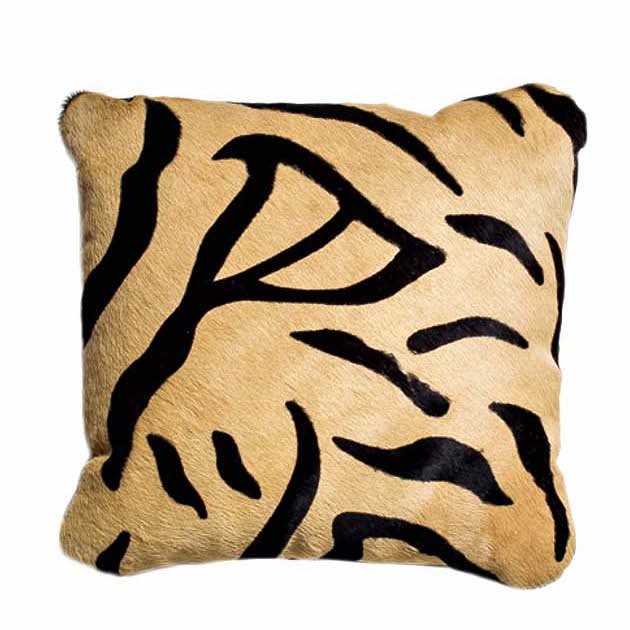 Подушка меховая Tiger Бежево-серый Черный Подушка меховая Tiger Бежево-серый Черный в Тюмени | Loft Concept