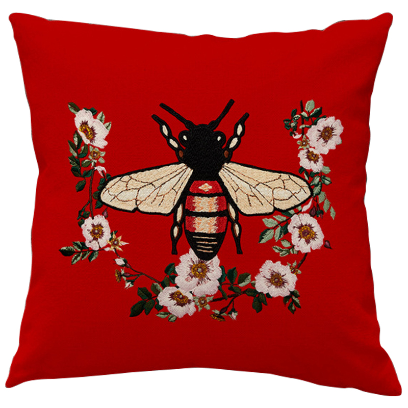Декоративная подушка Стиль Gucci Bee Red Красный Бежевый Черный Декоративная подушка Стиль Gucci Bee Red Красный Бежевый Черный в Тюмени | Loft Concept