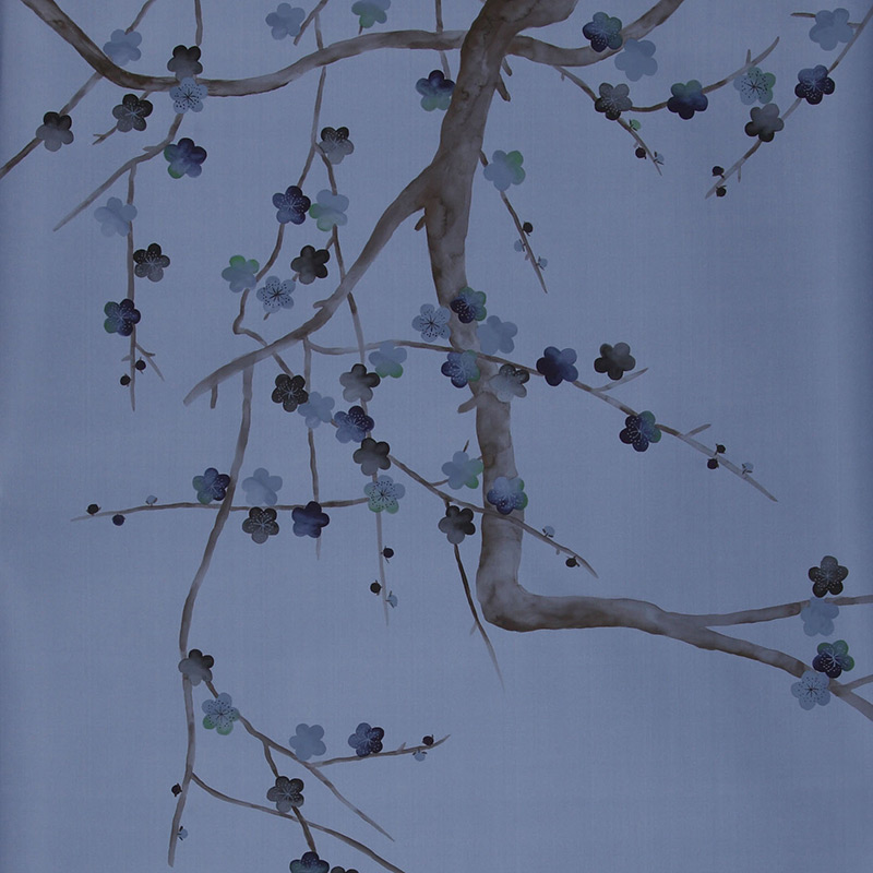 Обои ручная роспись Plum Blossom Special Colourway on Sky Blue dyed silk Обои ручная роспись Plum Blossom Special Colourway on Sky Blue dyed silk в Тюмени | Loft Concept