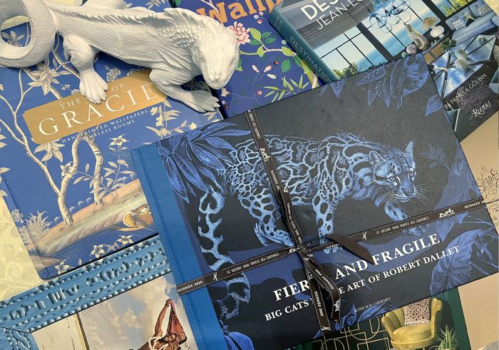 Купить подарочные книги в Москве