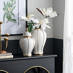 Ваза с золотыми полосами на белом фоне Chinoiserie Ceramics варинант исполнения - 1 | Loft Concept в Тюмени