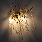 Бра золотого цвета с ветвями и белыми овальными стеклянными подвесками Droplet Chandelier варинант исполнения - 2 | Loft Concept в Тюмени