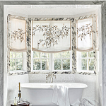 Обои с вышивкой ручной работы Moonlit Garden Original colourway on muslin варинант исполнения - 1 | Loft Concept в Тюмени