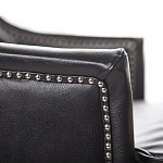 Кресло из натуральной кожи на 4-х деревянных ножках из массива бука Daniel Leather Armchair black варинант исполнения - 4 | Loft Concept в Тюмени