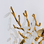 Бра золотого цвета с ветвями и белыми овальными стеклянными подвесками Droplet Chandelier варинант исполнения - 4 | Loft Concept в Тюмени