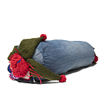 Подушка из джинсовой одежды и вязания Heart&Brain варинант исполнения - 2 | Loft Concept в Тюмени