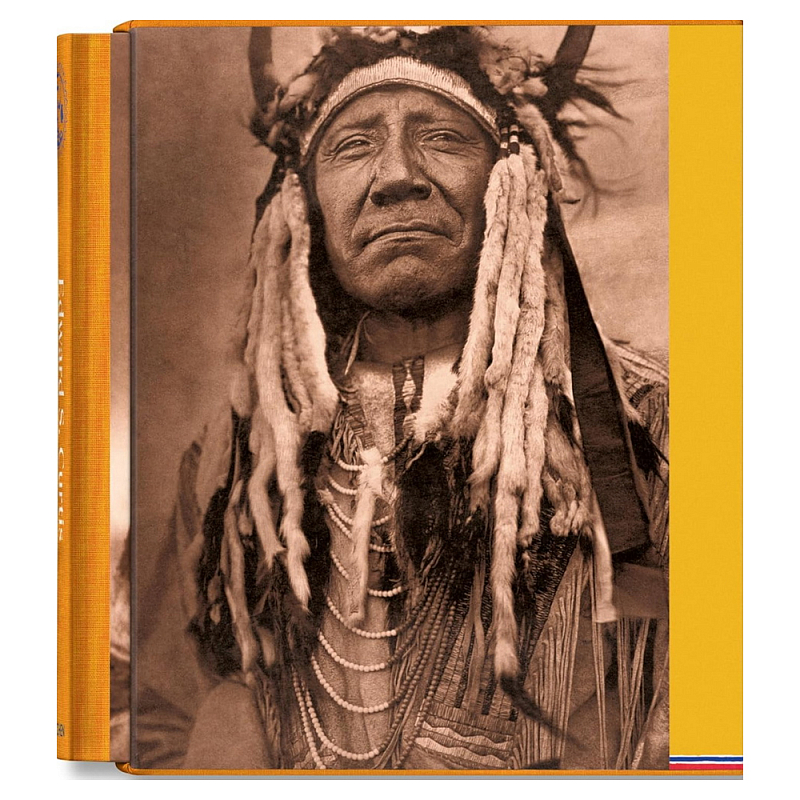 Подарочная Книга Edward S. Curtis North American Indian Complete Portfolios  в Тюмени | Loft Concept 