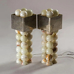 Настольная лампа с основанием из 24 выточенных сферических камней Through Stone варинант исполнения - 3 | Loft Concept в Тюмени