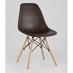 Пластиковый стул на ножках из массива бука Eames Brown варинант исполнения - 1 | Loft Concept в Тюмени