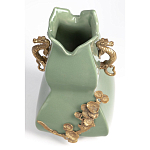 Ваза зеленого цвета из фарфора с бронзовыми ручками в виде драконов и рельефным цветочным декором Eden Garden porcelain and bronze варинант исполнения - 6 | Loft Concept в Тюмени