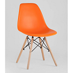 Пластиковый стул на ножках из массива бука Eames Orange варинант исполнения - 1 | Loft Concept в Тюмени